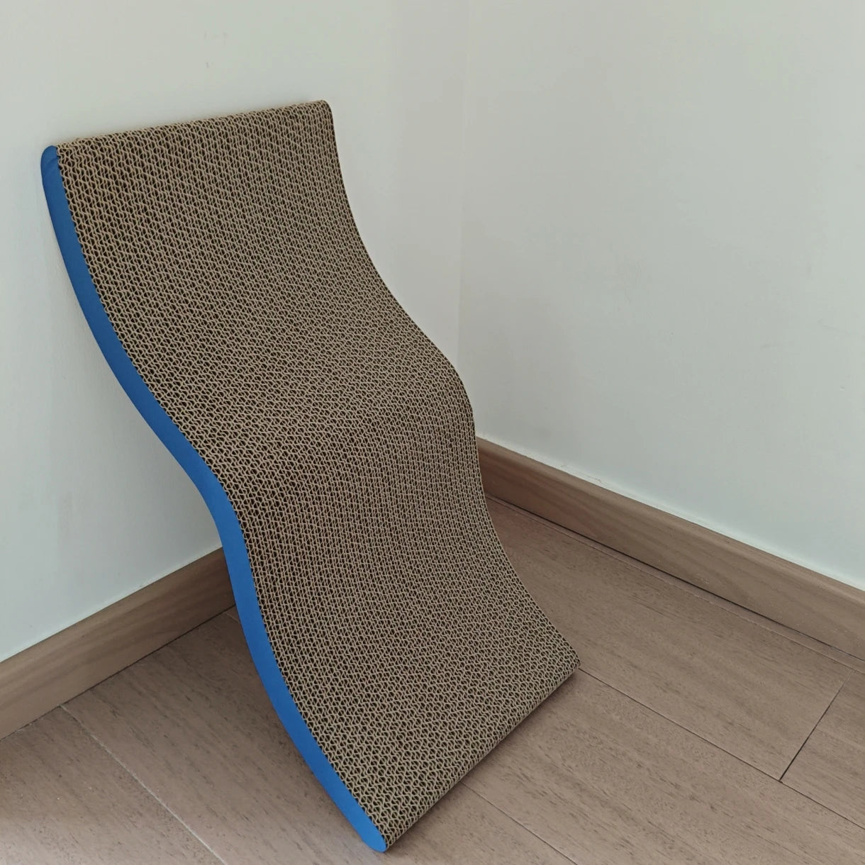 Premium Luxury Cat Scratching Board Modern Paper Cat Tree & Scratcher Comfort and Entertainment Carton Packed Cat Toys and Bed - Image 4
